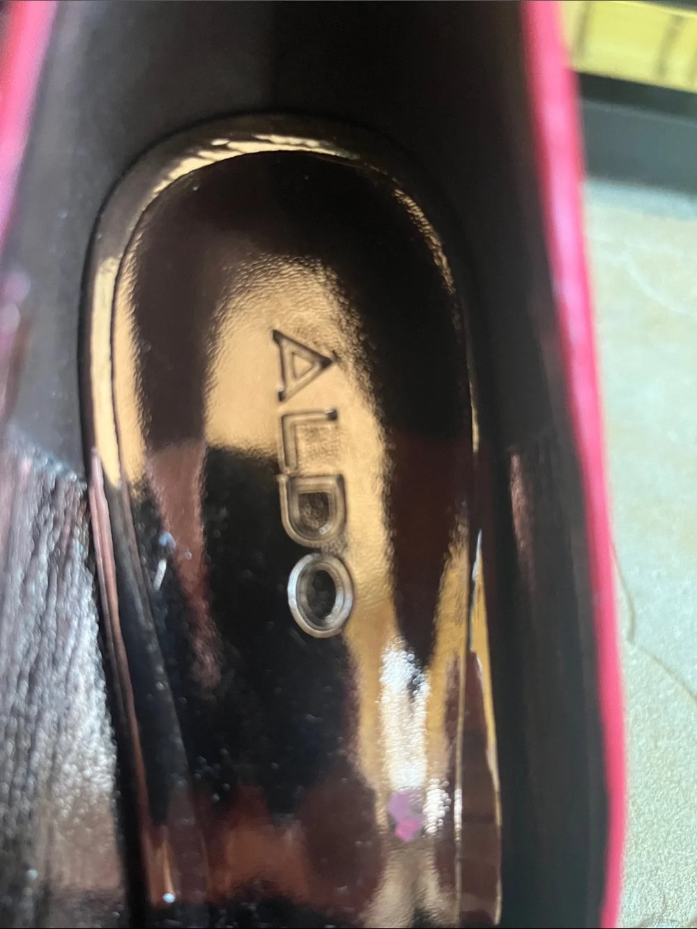 Aldo sleek pointed